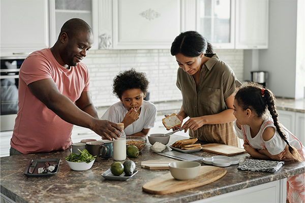 Family_Cooking